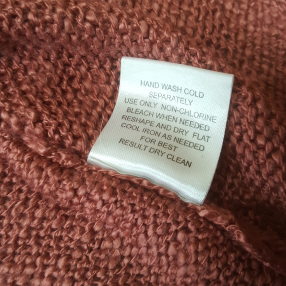 Pink Republic Cold Shoulder Sweater, Sz S - Picture 7 of 8